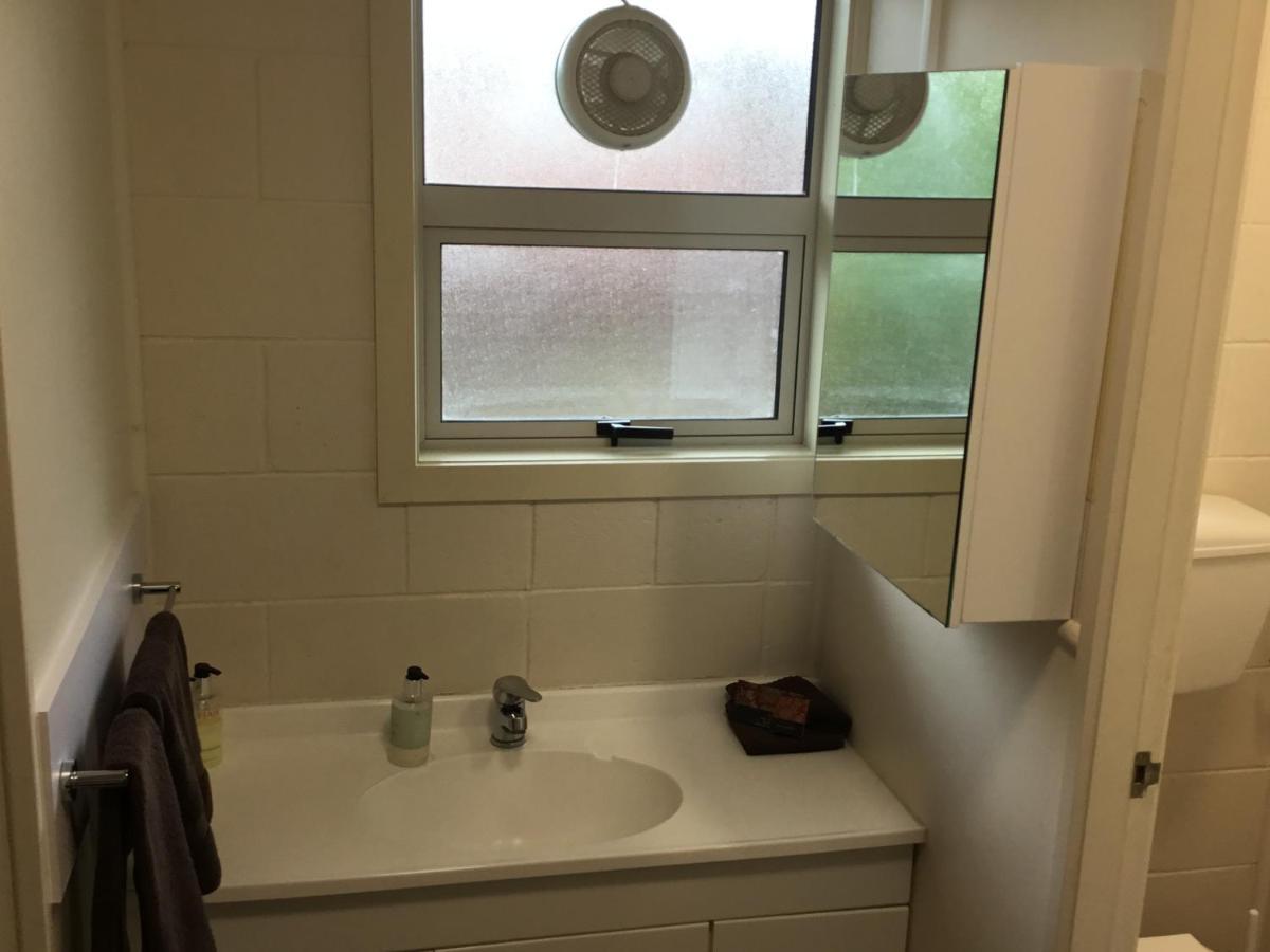Ulster Apartments ハミルトン エクステリア 写真